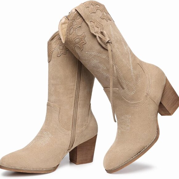 Brand New Cowboy Cowgirl Boots for Women in apricot, size 6, featuring high heel - Picture 1 of 6